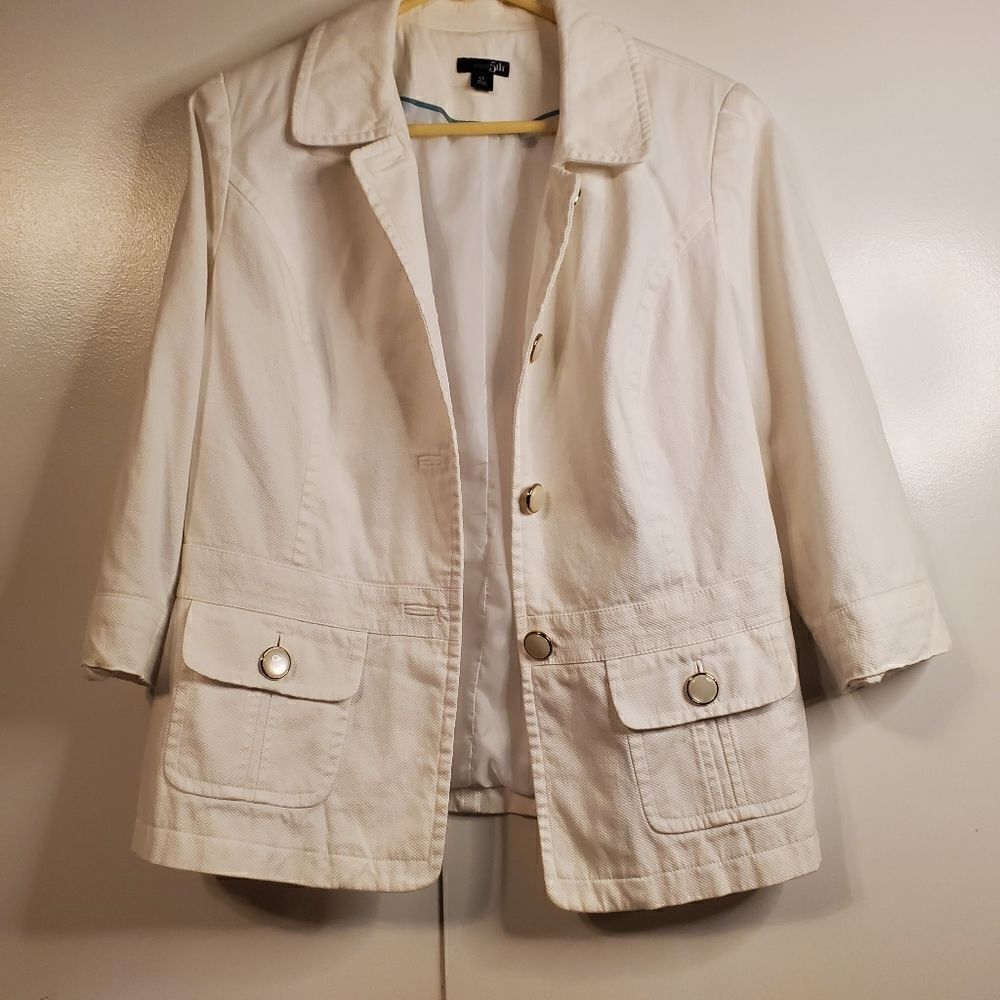 East5th blazer
